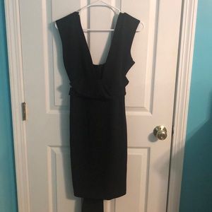 Lulu’s black dress